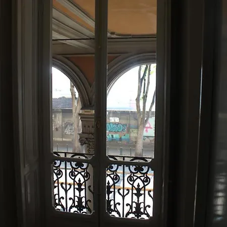 Daire Il Quarantaquattro *