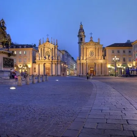 Il Quarantaquattro * Turin